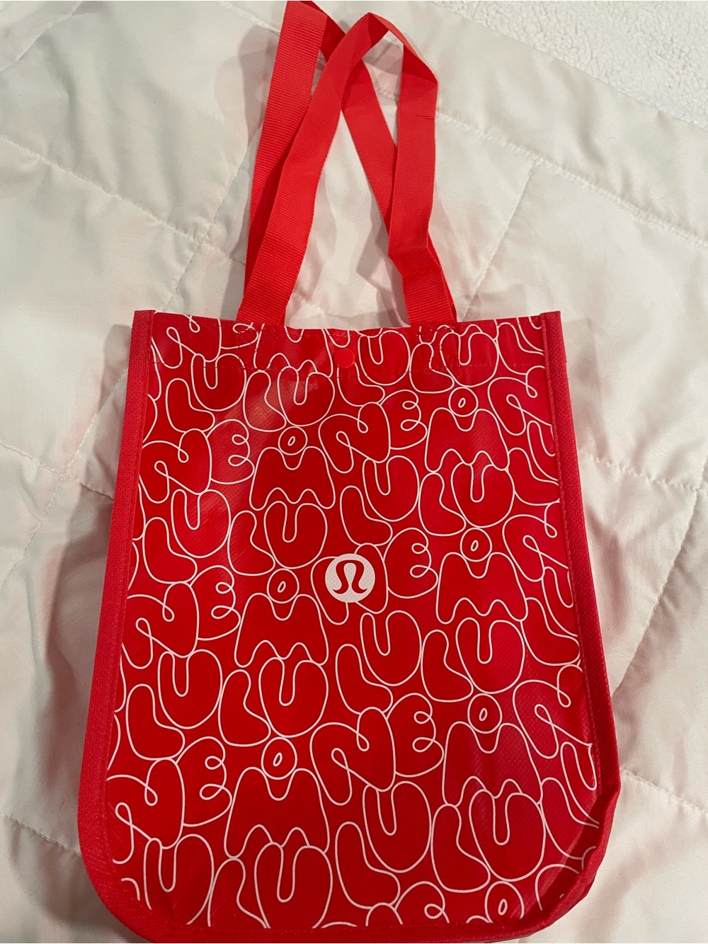 NEW lululemon athletica Red Tote with White Abstract Pattern
